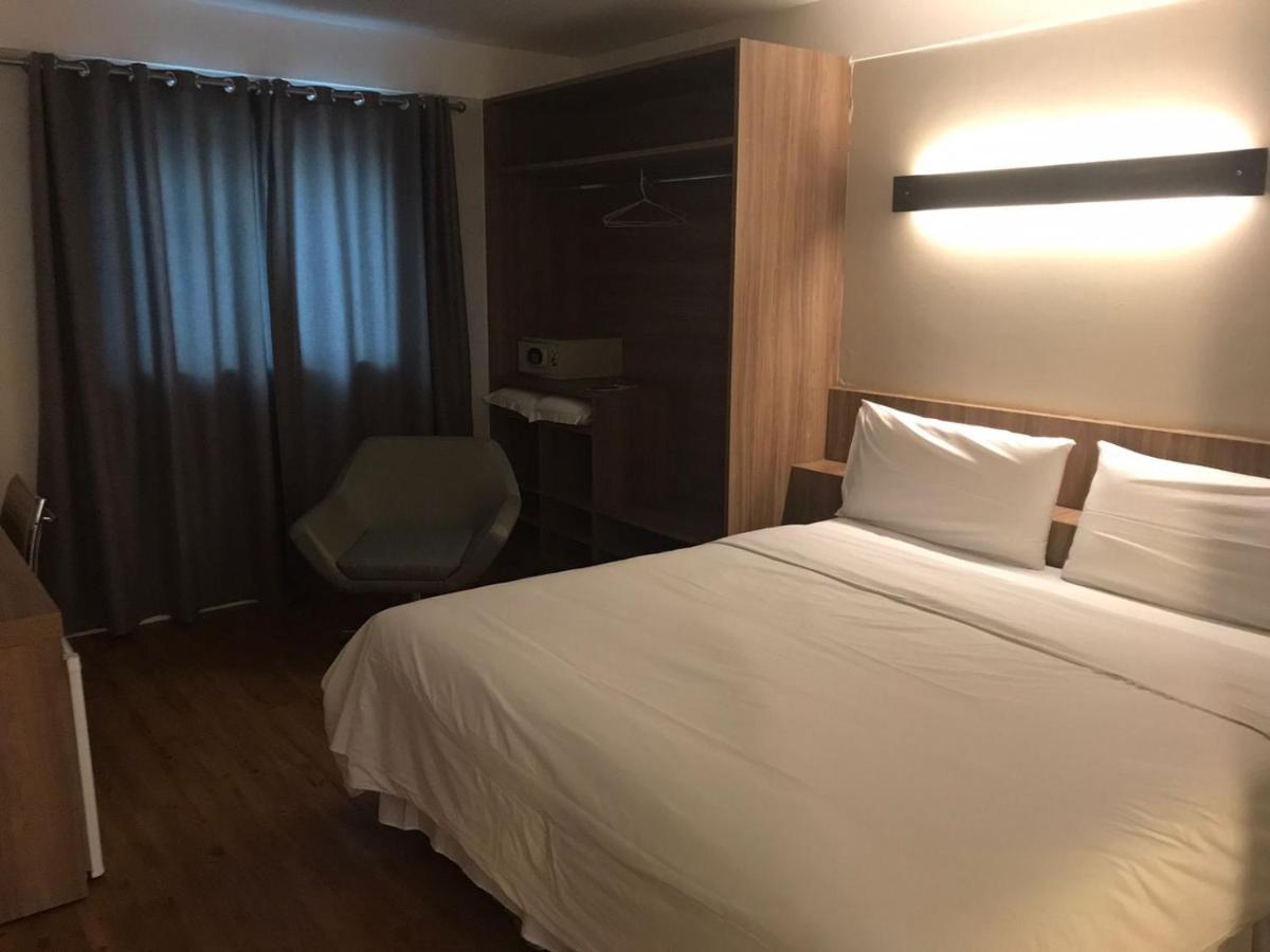 Delmond Hotel Куяба Екстер'єр фото