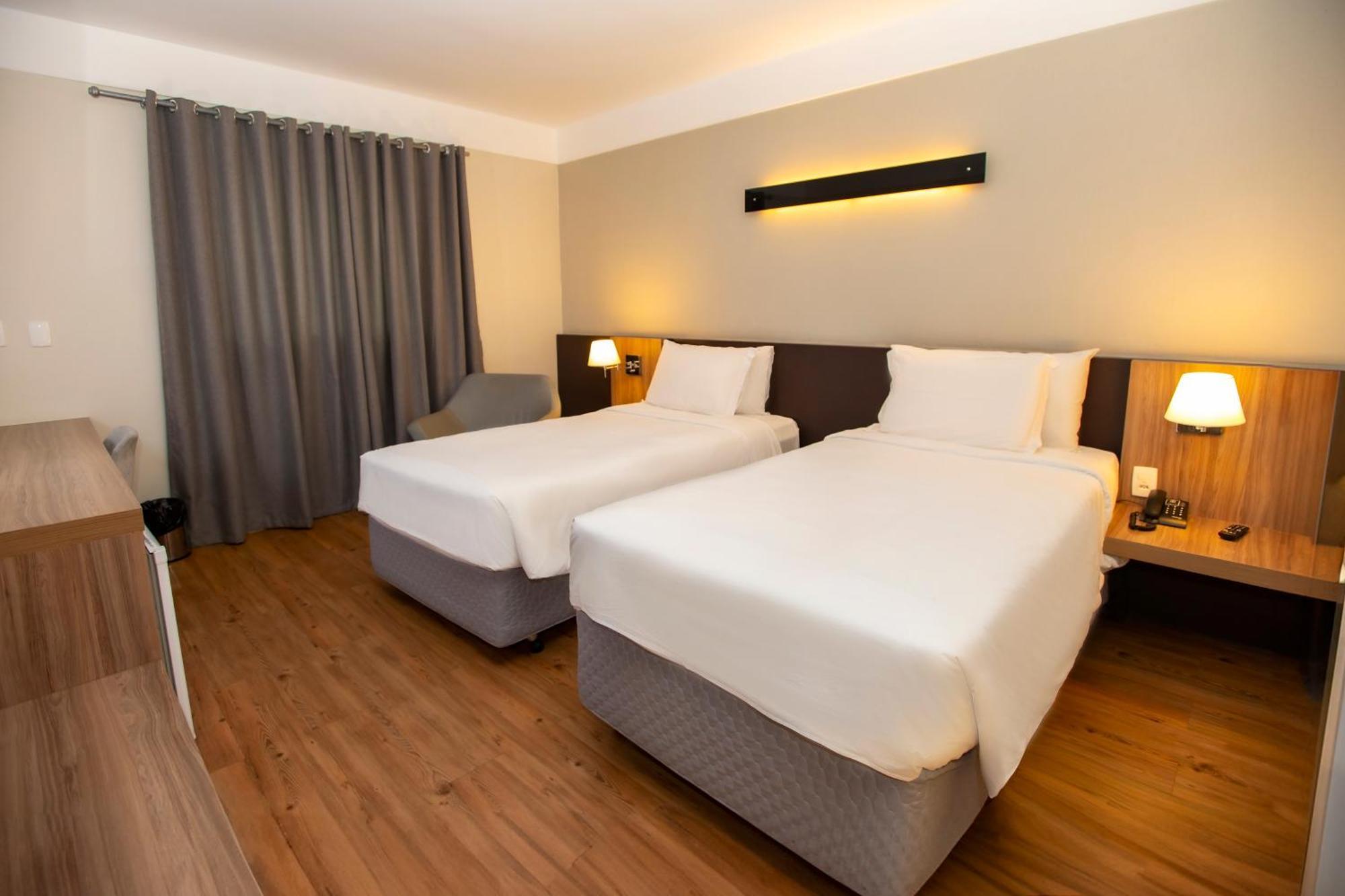 Delmond Hotel Куяба Екстер'єр фото